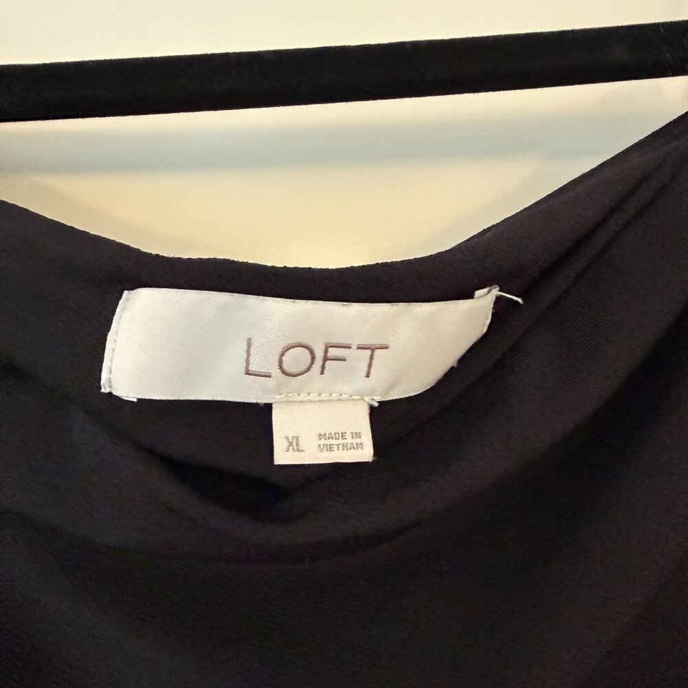 Loft Ruched Tank Top - Picture 2 of 2
